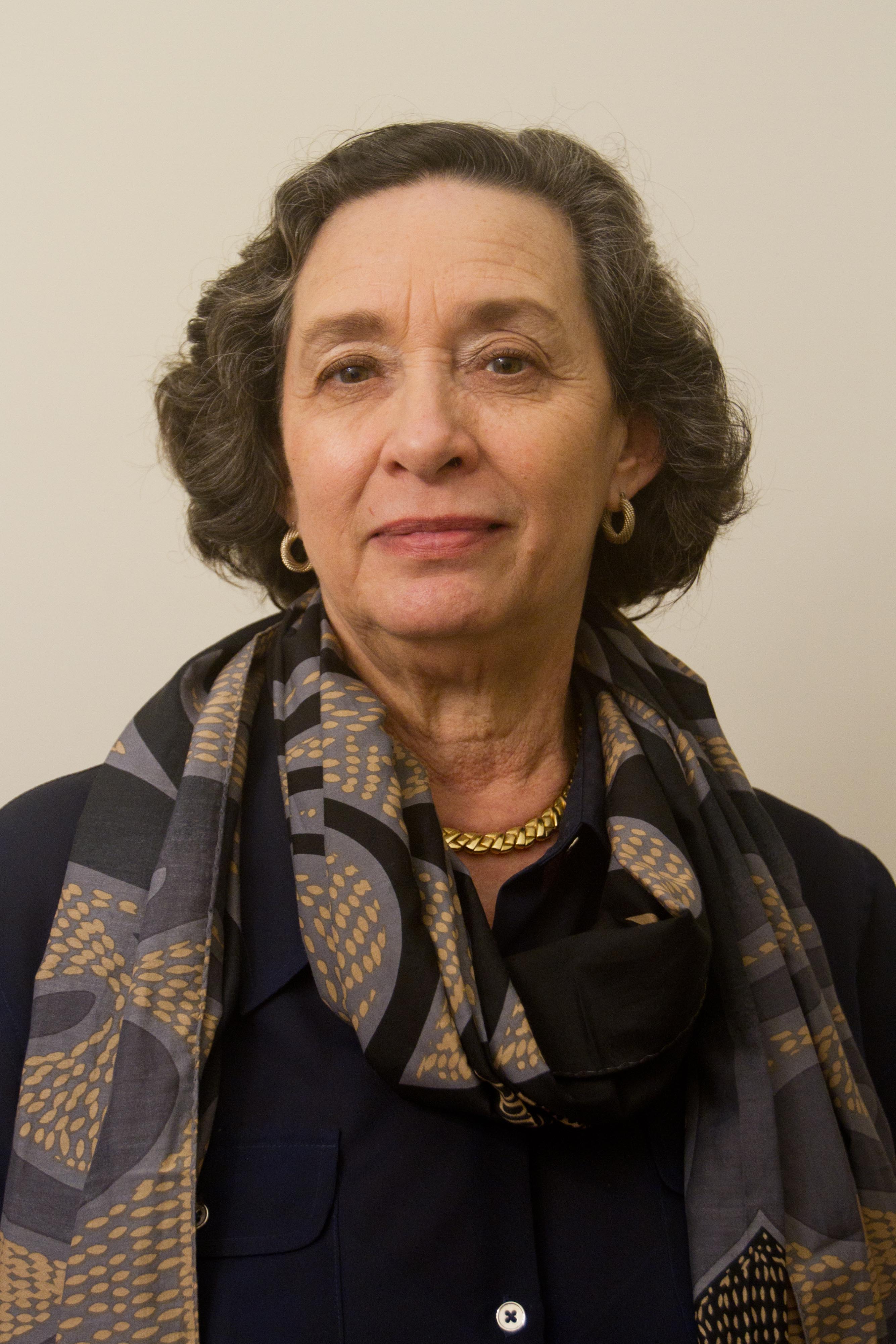 Claudette Reuther headshot