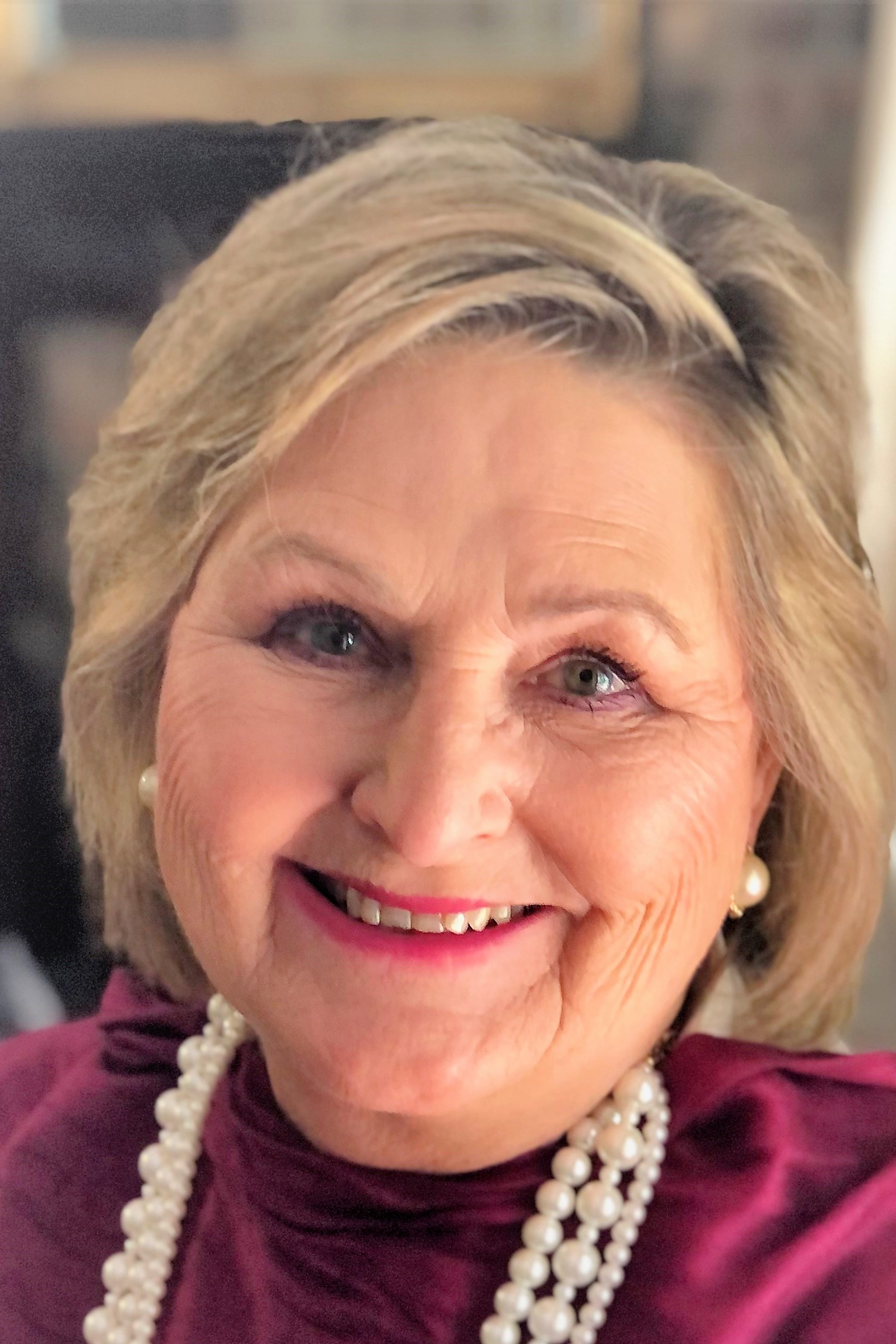 Wendy Howell headshot